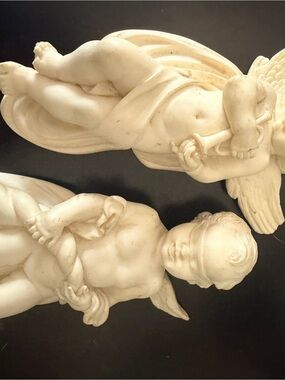 White Cherub Wall Plaques - Classic Home Art Décor